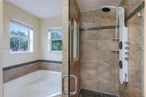 Снять в аренду таунхаус в Холливуд, Флорида 2 спальни, 162.39м2, № 1964797 - фото 29