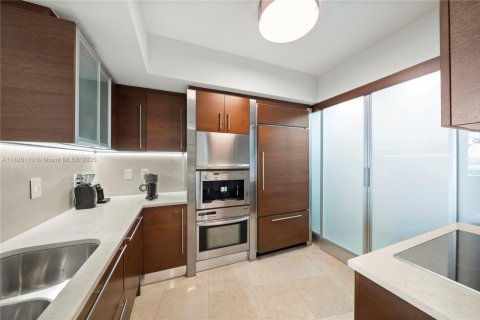 Купить кондоминиум в Майами-Бич, Флорида 2 спальни, 162.58м2, № 1983169 - фото 20