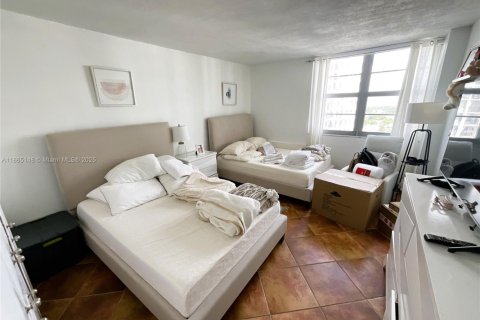 Copropriété à louer à Miami Beach, Floride: 2 chambres, 120.4 m2 № 1897207 - photo 21