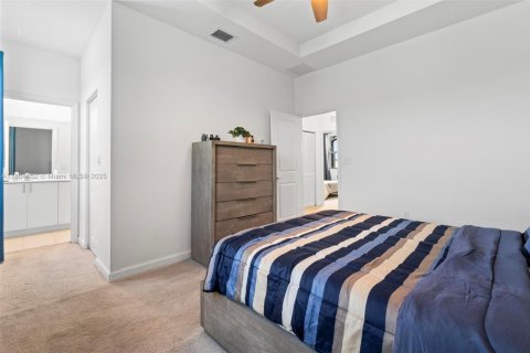 Townhouse in Miami Gardens, Florida 3 bedrooms, 124.86 sq.m. № 1957792 - photo 28