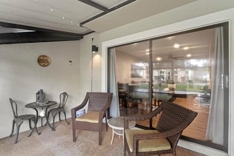 Copropriété à vendre à Tampa, Floride: 2 chambres, 104.14 m2 № 1918397 - photo 23