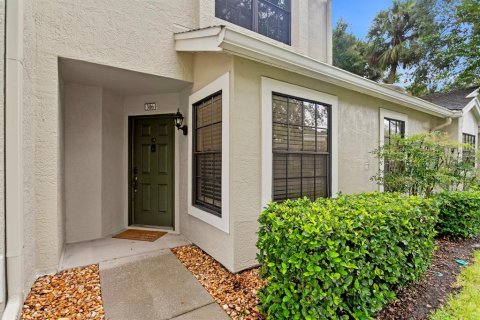Copropriété à vendre à Tampa, Floride: 2 chambres, 104.14 m2 № 1918397 - photo 2