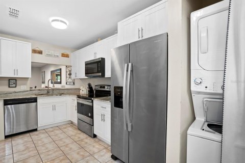 Copropriété à vendre à Tampa, Floride: 2 chambres, 104.14 m2 № 1918397 - photo 5