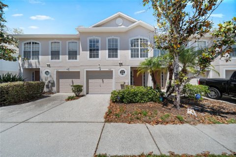 Adosado en alquiler en Tampa, Florida, 3 dormitorios, 155.15 m2 № 1640785 - foto 1