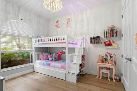 Casa en alquiler en Miami, Florida, 4 dormitorios, 191.19 m2 № 1944481 - foto 15