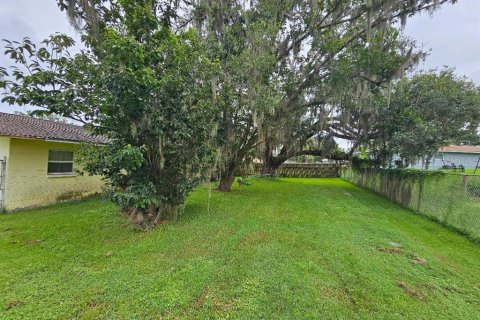 House in Dade City, Florida 3 bedrooms, 128.48 sq.m. № 1816230 - photo 2