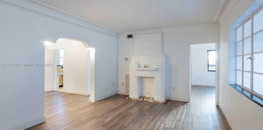 Condo à Miami Beach, Floride, 2 chambres  № 1860558