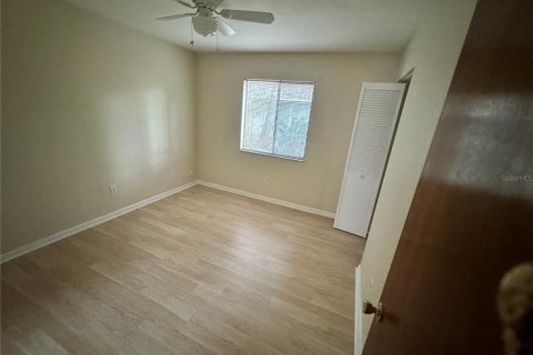 House in Gainesville, Florida 3 bedrooms, 102.19 sq.m. № 2393419 - photo 13