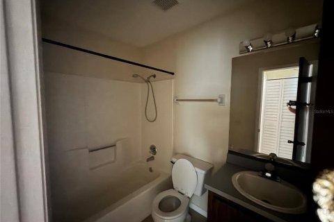 House in Gainesville, Florida 3 bedrooms, 102.19 sq.m. № 2393419 - photo 15