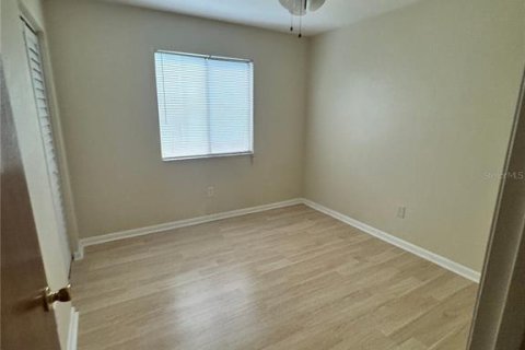 House in Gainesville, Florida 3 bedrooms, 102.19 sq.m. № 2393419 - photo 12