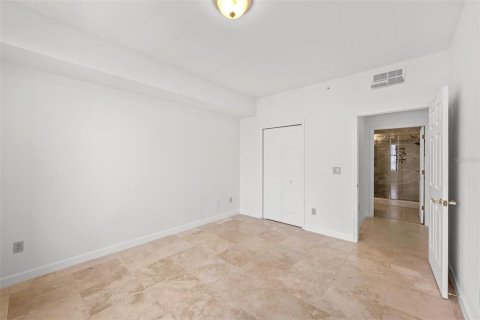 Copropriété à vendre à Tampa, Floride: 2 chambres, 103.59 m2 № 1912661 - photo 25