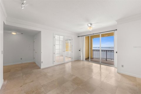 Copropriété à vendre à Tampa, Floride: 2 chambres, 103.59 m2 № 1912661 - photo 14