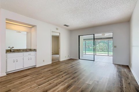 House in Winter Haven, Florida 2 bedrooms, 105.82 sq.m. № 1905971 - photo 10