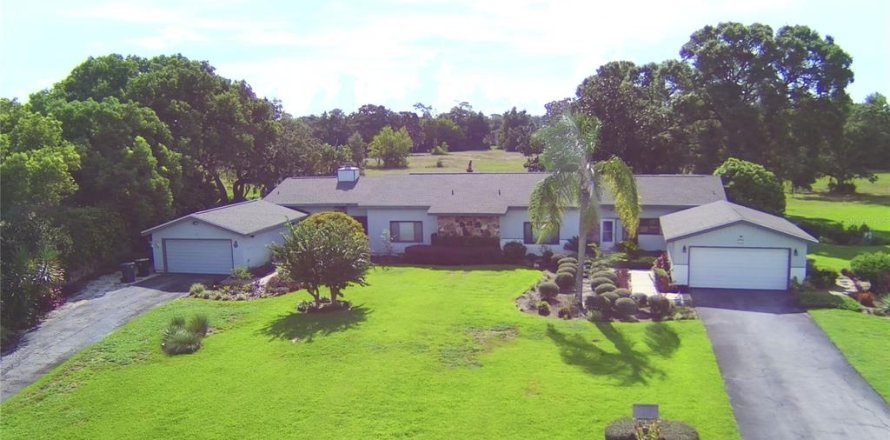 Touwnhouse à Haines City, Floride 2 chambres, 211.07 m2 № 1894223