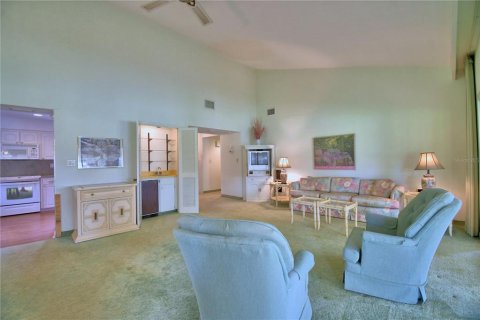 Touwnhouse à vendre à Haines City, Floride: 2 chambres, 211.07 m2 № 1894223 - photo 29