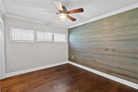 Casa en venta en Tampa, Florida, 3 dormitorios, 140.47 m2 № 1838160 - foto 14