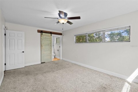 Casa en venta en Tampa, Florida, 3 dormitorios, 140.47 m2 № 1838160 - foto 12