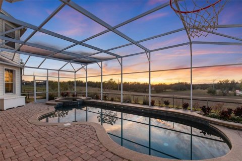 Casa en venta en Winter Garden, Florida, 9 dormitorios, 697.23 m2 № 1732637 - foto 10