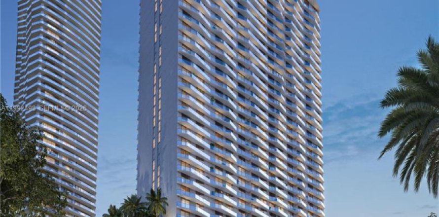 Estudio en el Condominio en Miami, Florida  № 2056664