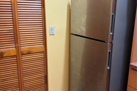 Townhouse in Pembroke Pines, Florida 2 bedrooms, 105.54 sq.m. № 1820323 - photo 10