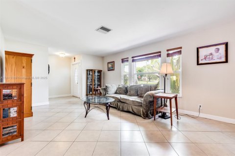 Villa ou maison à vendre à Palm Beach Gardens, Floride: 3 chambres, 165.09 m2 № 1934387 - photo 9