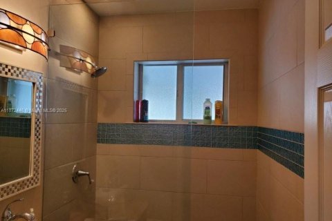 Villa ou maison à louer à Tavernier, Floride: 2 chambres, 85.93 m2 № 1920497 - photo 5