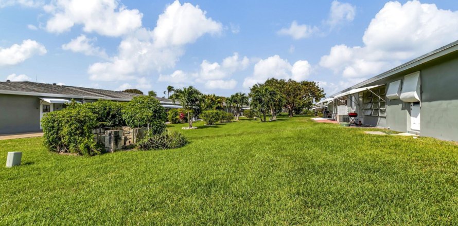 Villa ou maison à Delray Beach, Floride 2 chambres, 105.63 m2 № 1096477