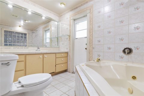 Casa en venta en Pembroke Pines, Florida, 3 dormitorios, 143.35 m2 № 2060283 - foto 23