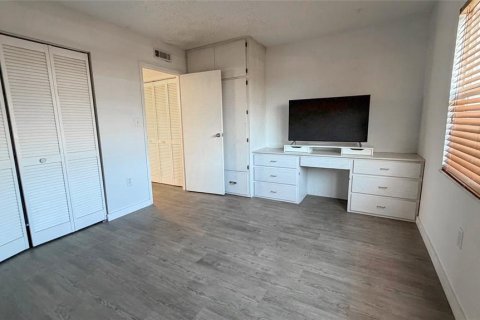 Купить кондоминиум в Клируотер, Флорида 4 комнаты, 69.4м2, № 2145115 - фото 16