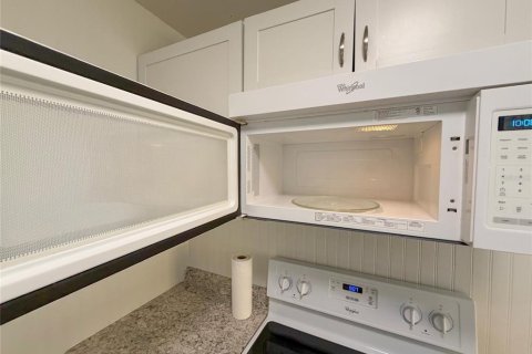 Купить кондоминиум в Клируотер, Флорида 4 комнаты, 69.4м2, № 2145115 - фото 10