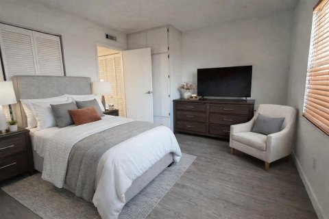 Купить кондоминиум в Клируотер, Флорида 4 комнаты, 69.4м2, № 2145115 - фото 20