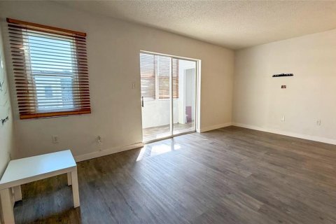 Купить кондоминиум в Клируотер, Флорида 4 комнаты, 69.4м2, № 2145115 - фото 29