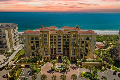 Condo à Palm Coast, Floride, 2 chambres  № 2226714