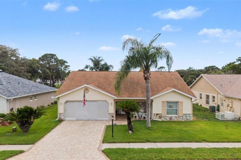 Villa ou maison à vendre à New Port Richey, Floride: 2 chambres, 159.23 m2 № 2224904 - photo 5