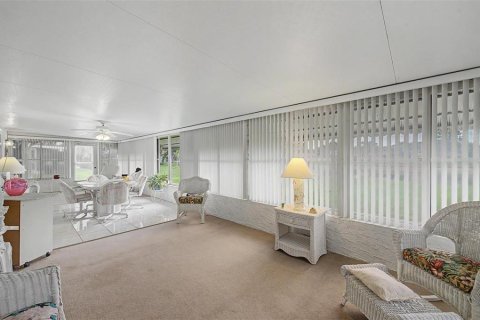 Villa ou maison à vendre à New Port Richey, Floride: 2 chambres, 159.23 m2 № 2224904 - photo 29
