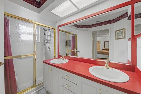 Villa ou maison à vendre à New Port Richey, Floride: 2 chambres, 159.23 m2 № 2224904 - photo 25