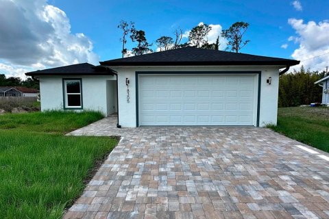 Casa en alquiler en Port Charlotte, Florida, 3 dormitorios, 117.99 m2 № 1767716 - foto 1