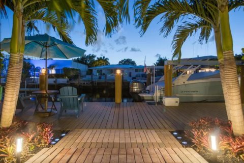 Villa ou maison à vendre à Wilton Manors, Floride: 3 chambres, 150.41 m2 № 2424764 - photo 24