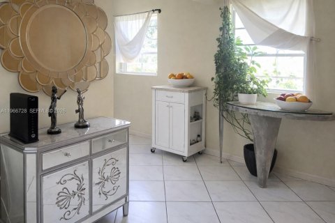 Condominio en venta en Boca Raton, Florida, 2 dormitorios, 78.04 m2 № 2028880 - foto 10