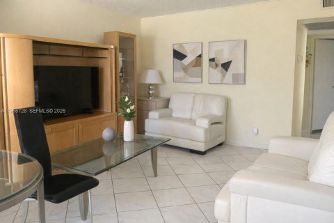 Condominio en venta en Boca Raton, Florida, 2 dormitorios, 78.04 m2 № 2028880 - foto 12