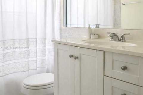 Condominio en venta en Boca Raton, Florida, 2 dormitorios, 78.04 m2 № 2028880 - foto 14