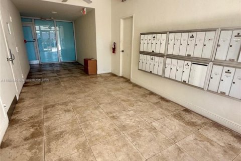 Купить кондоминиум в Майами-Бич, Флорида 1 спальня, 72м2, № 1978579 - фото 23