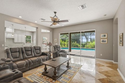 Villa ou maison à vendre à New Port Richey, Floride: 5 chambres, 370.87 m2 № 2091592 - photo 16