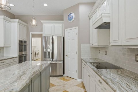 Villa ou maison à vendre à New Port Richey, Floride: 5 chambres, 370.87 m2 № 2091592 - photo 23