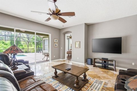 Villa ou maison à vendre à New Port Richey, Floride: 5 chambres, 370.87 m2 № 2091592 - photo 17