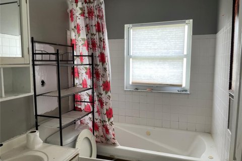 Casa en venta en Orlando, Florida, 4 dormitorios, 118.54 m2 № 1843735 - foto 13