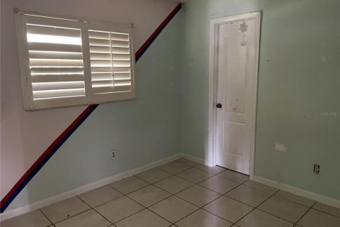 Casa en venta en Orlando, Florida, 4 dormitorios, 118.54 m2 № 1843735 - foto 12