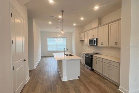 Touwnhouse à louer à Windermere, Floride: 3 chambres, 153.2 m2 № 2410368 - photo 4