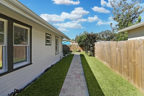 Villa ou maison à vendre à Tampa, Floride: 3 chambres, 130.9 m2 № 2224347 - photo 14