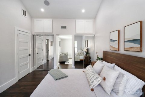 Villa ou maison à vendre à Tampa, Floride: 3 chambres, 130.9 m2 № 2224347 - photo 12